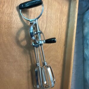 Vintage ECKO Best Hand Mixer Manual Stainless Crank Operated Egg Beater USA